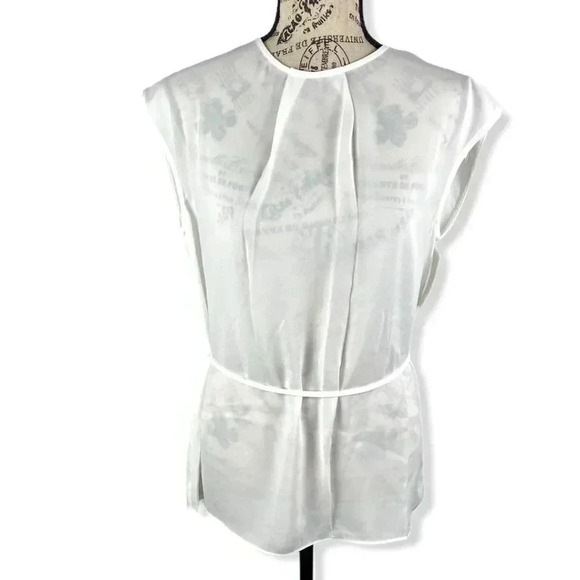 Halston Tops - Halston sleeveless belted blouse top